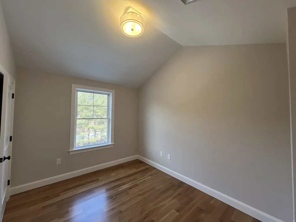 26 Juniper Lane Portsmouth NH 03801