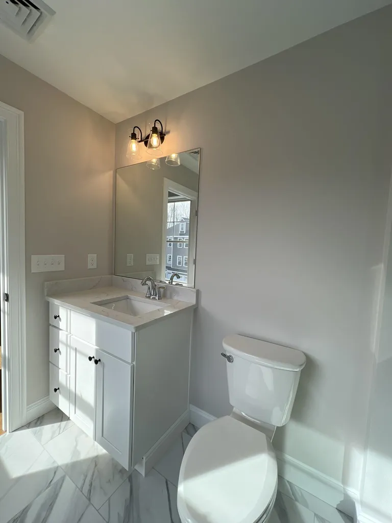 26 Juniper Lane Portsmouth NH 03801