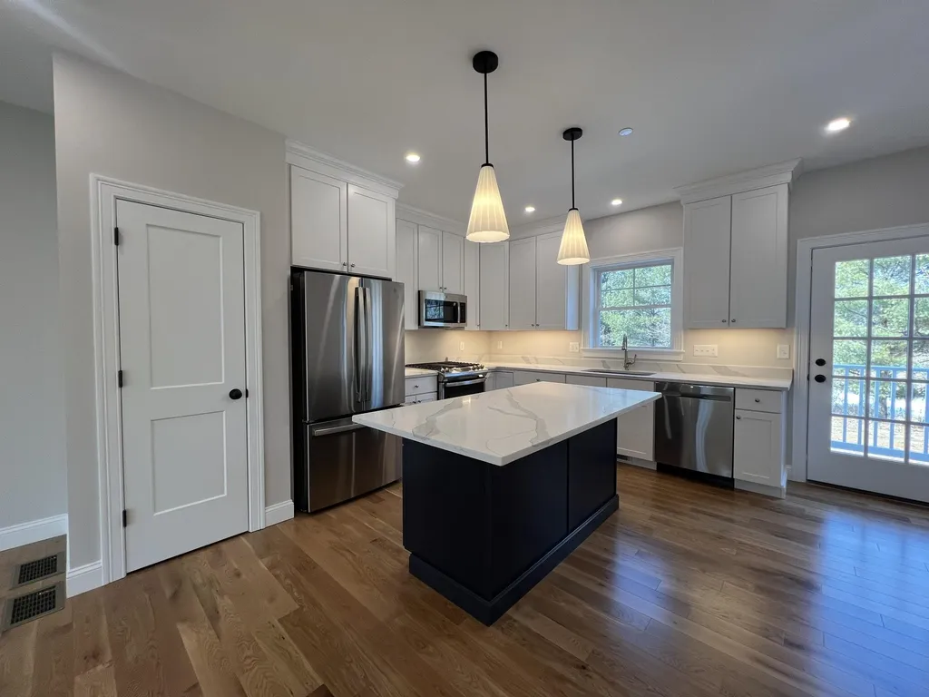 26 Juniper Lane Portsmouth NH 03801