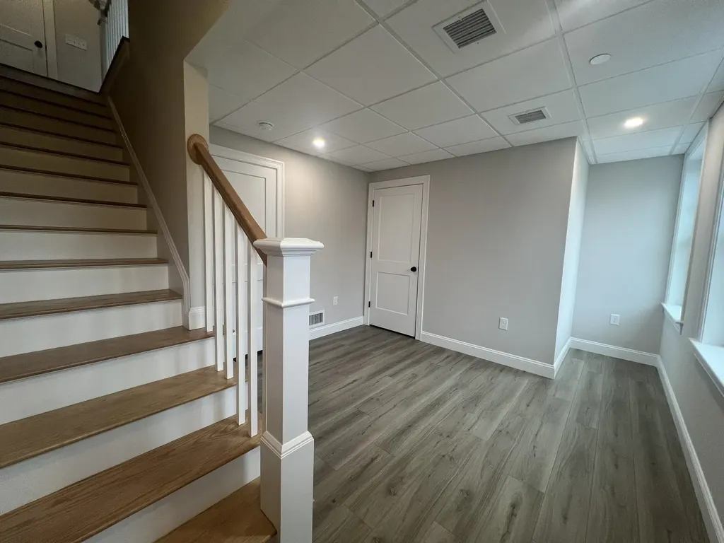 19 Juniper Lane Portsmouth NH 03801