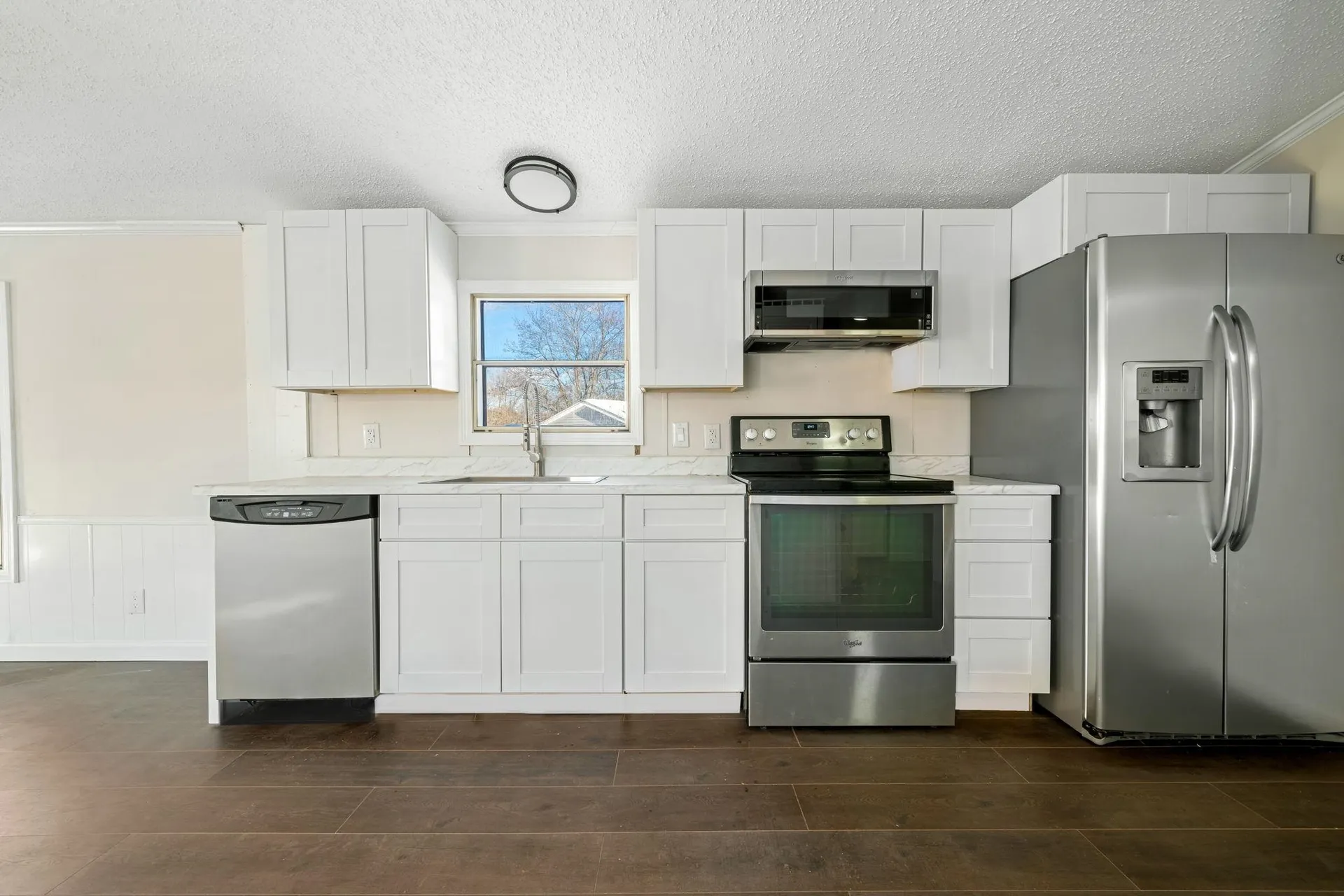 14 Mildred Avenue Raymond NH 03077