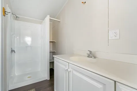 14 Mildred Avenue Raymond NH 03077