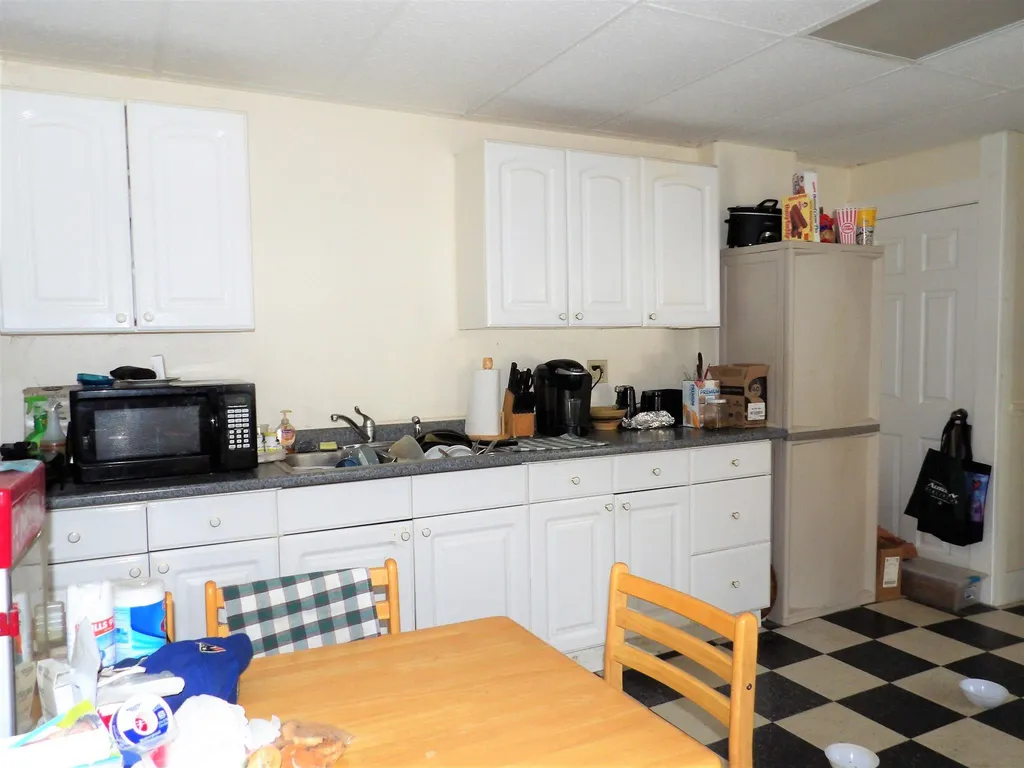 18-20 Oak Street Franklin NH 03235