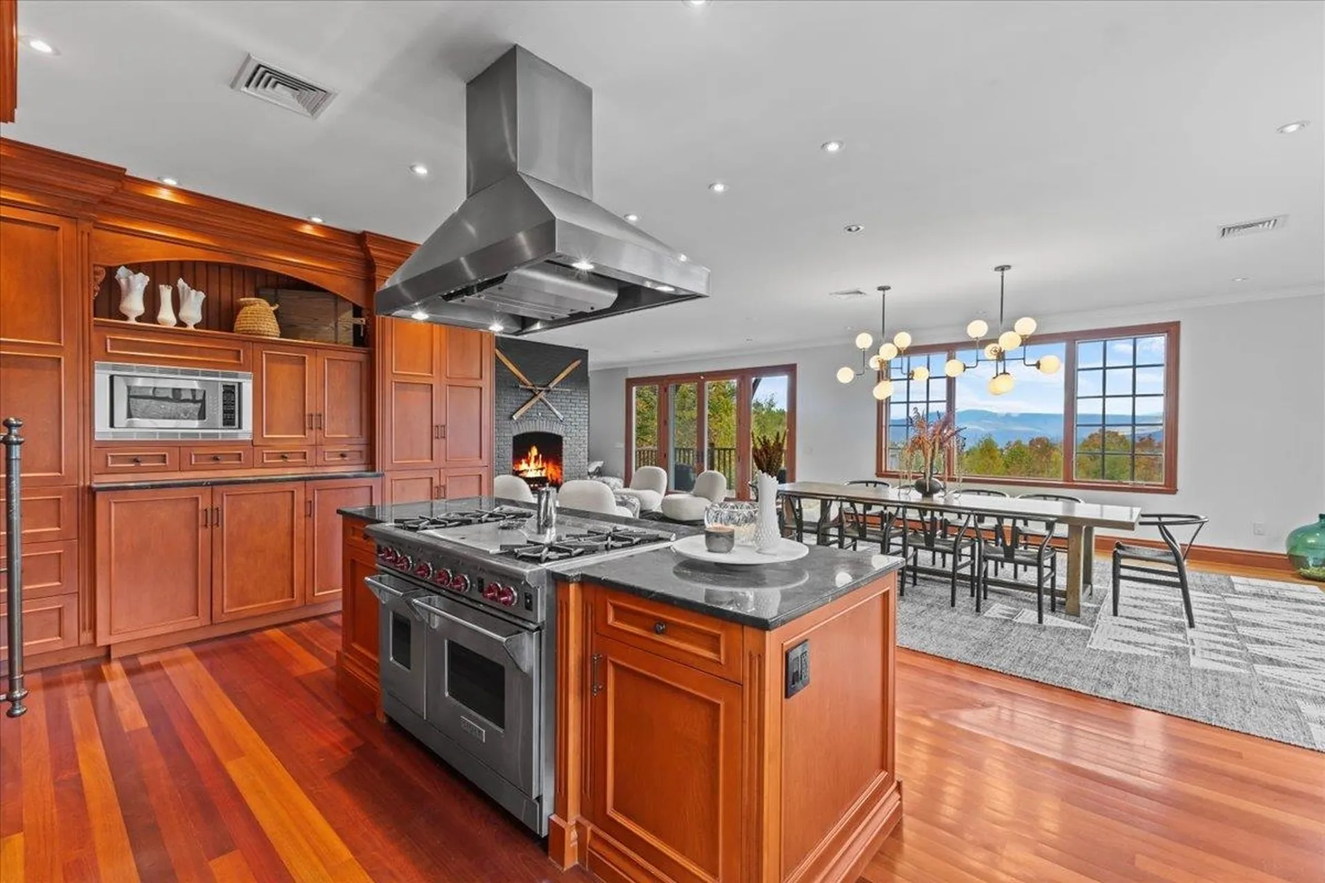 103 Pinnacle Meadow Road Stowe VT 05672