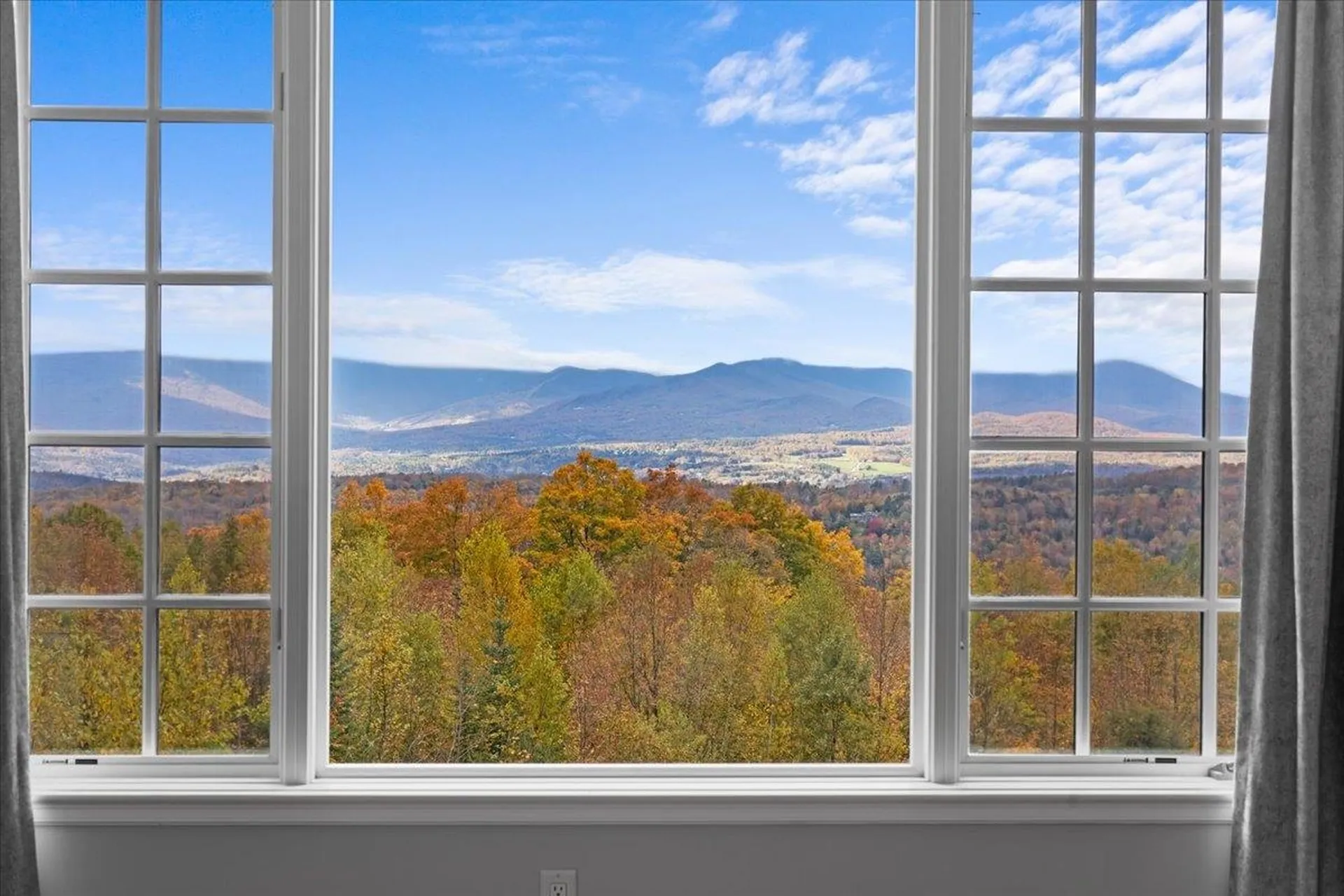 103 Pinnacle Meadow Road Stowe VT 05672