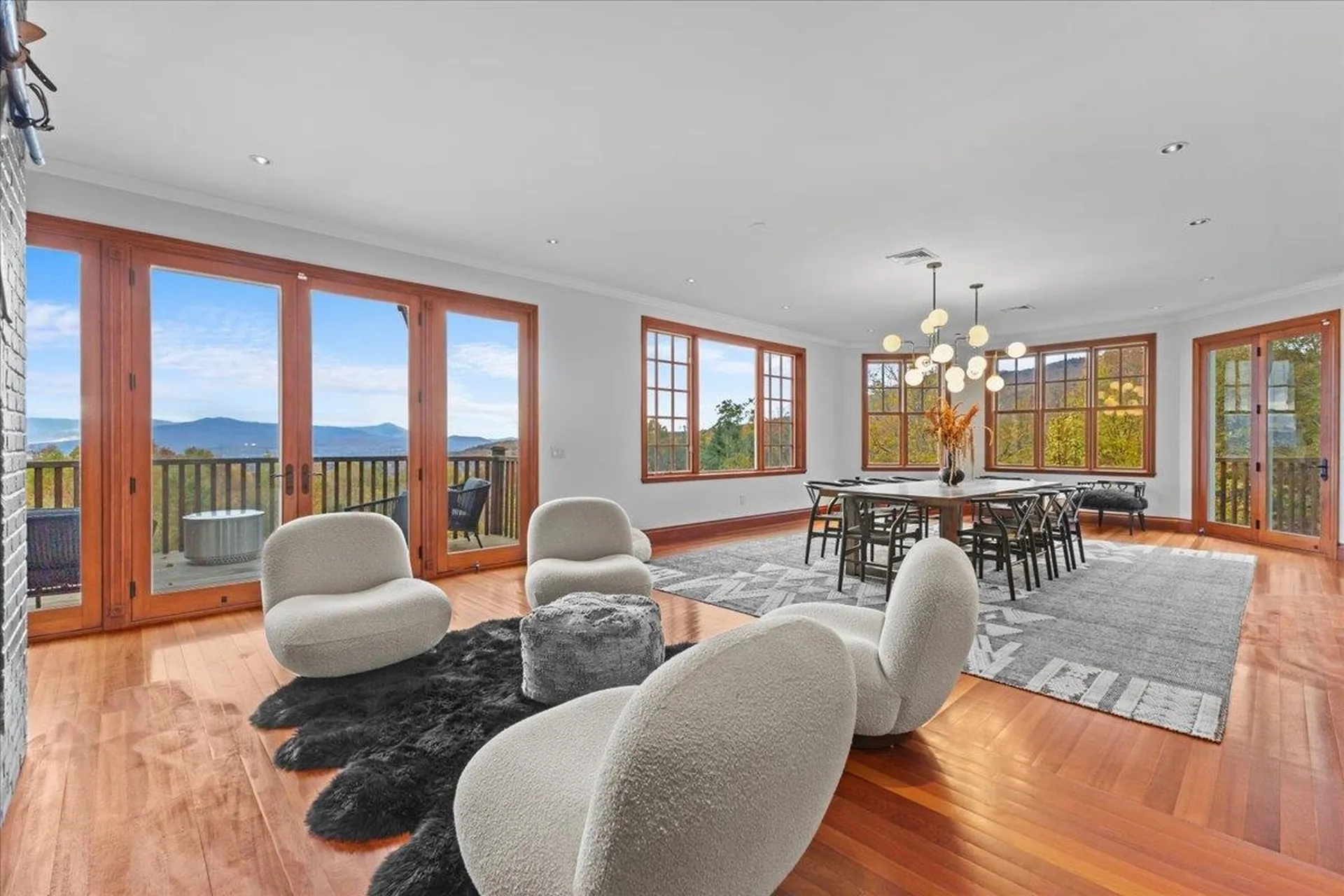 103 Pinnacle Meadow Road Stowe VT 05672