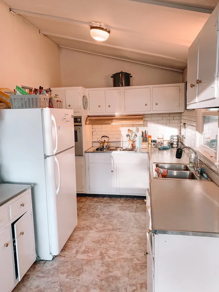 16 Shady Lane Dover NH 03820