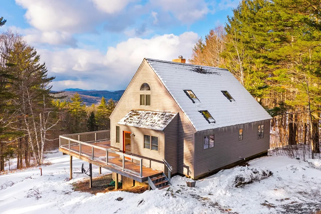 737 Skyline Drive Pomfret VT 05053