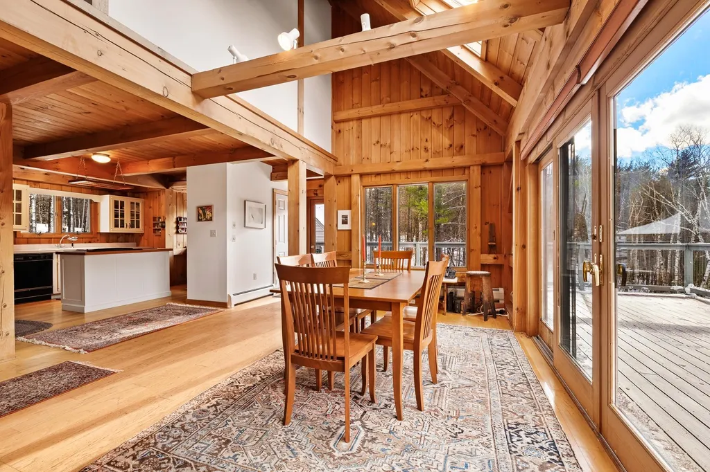 737 Skyline Drive Pomfret VT 05053