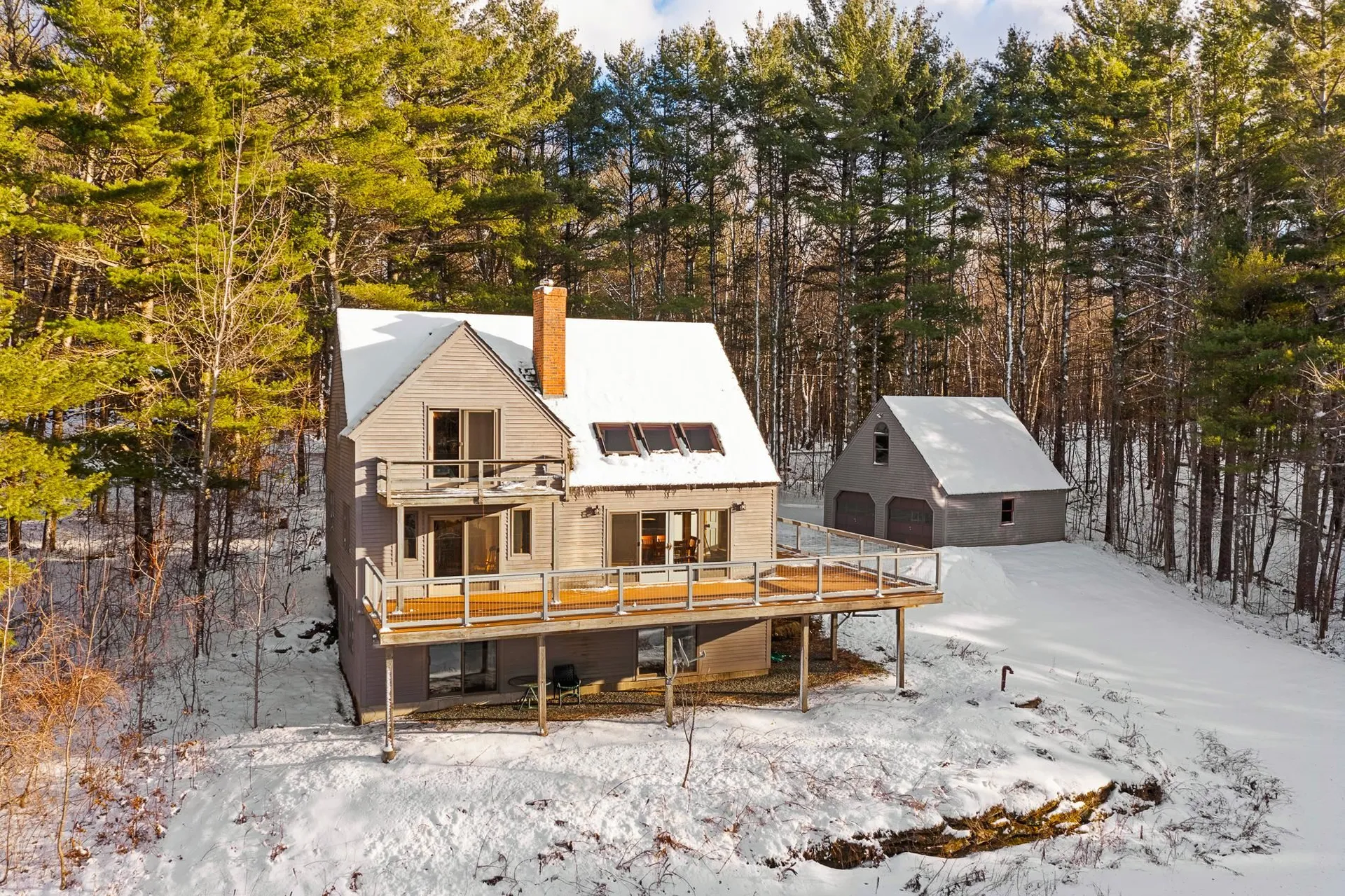 737 Skyline Drive Pomfret VT 05053
