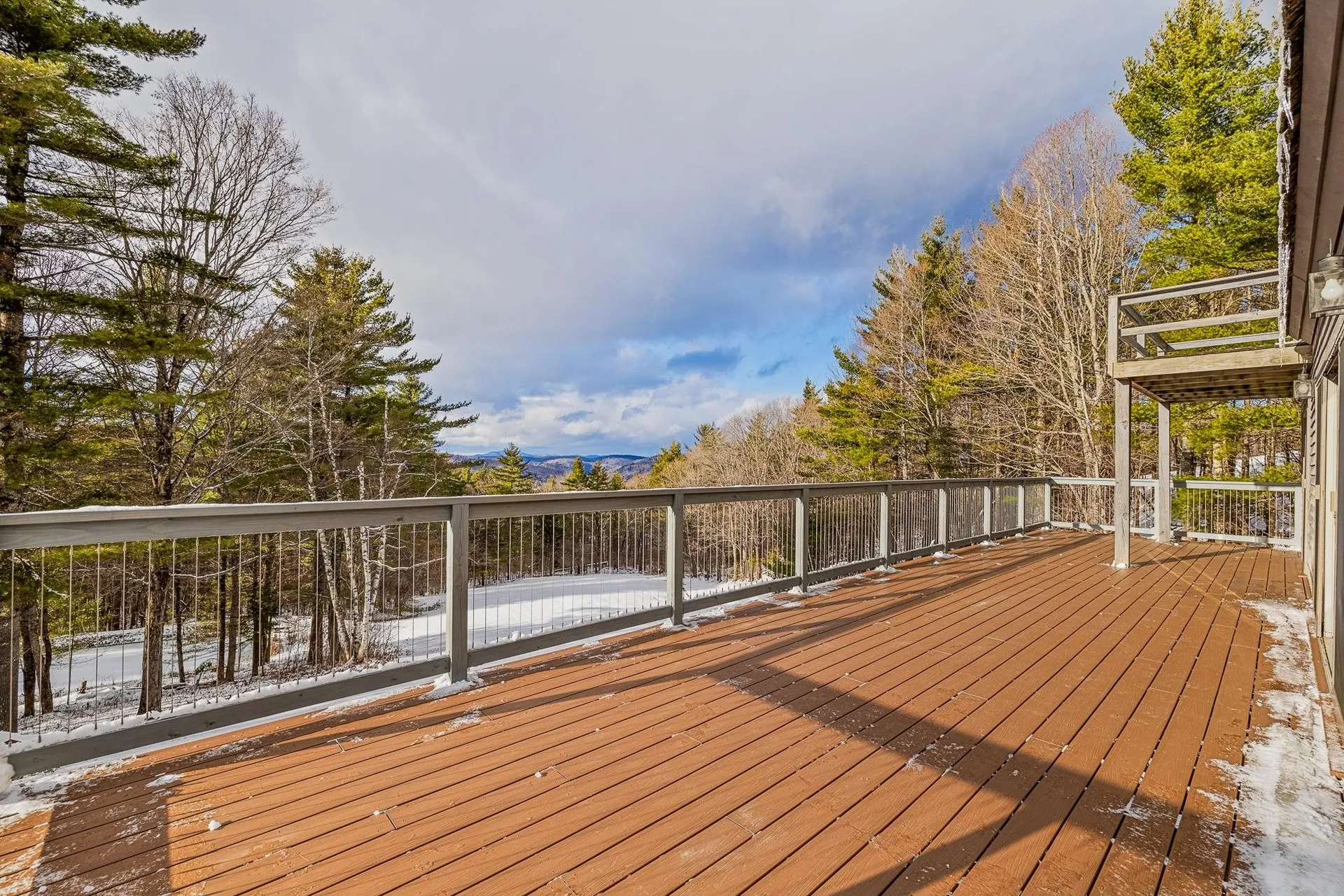 737 Skyline Drive Pomfret VT 05053