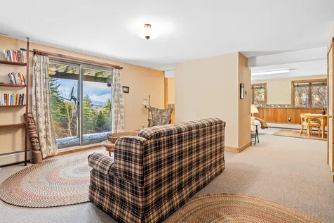 737 Skyline Drive Pomfret VT 05053