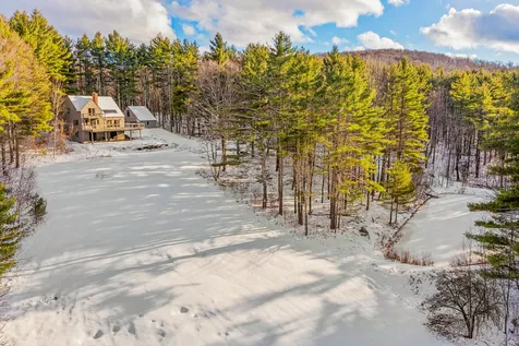 737 Skyline Drive Pomfret VT 05053