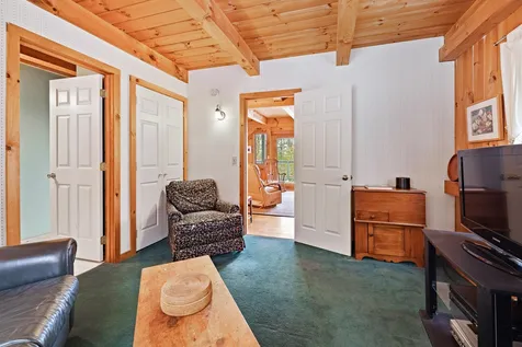 737 Skyline Drive Pomfret VT 05053