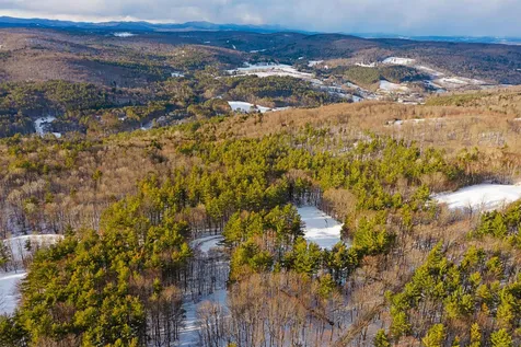 737 Skyline Drive Pomfret VT 05053