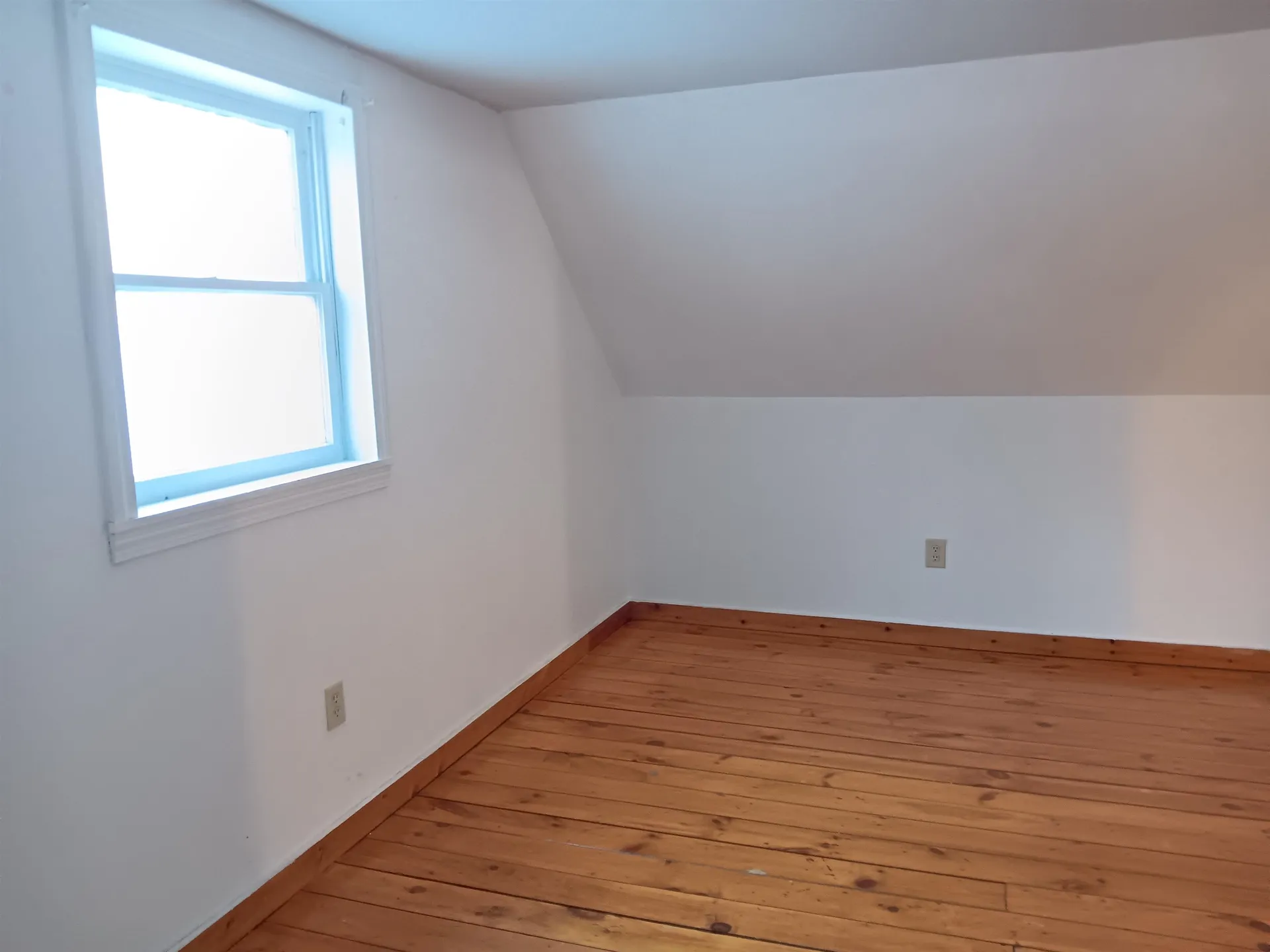 196 Hidden Lane Hartford VT 05001