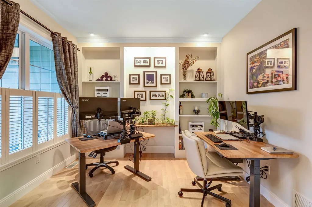 24 Halfmoon Lane Williston VT 05495
