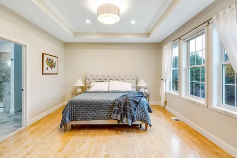24 Halfmoon Lane Williston VT 05495