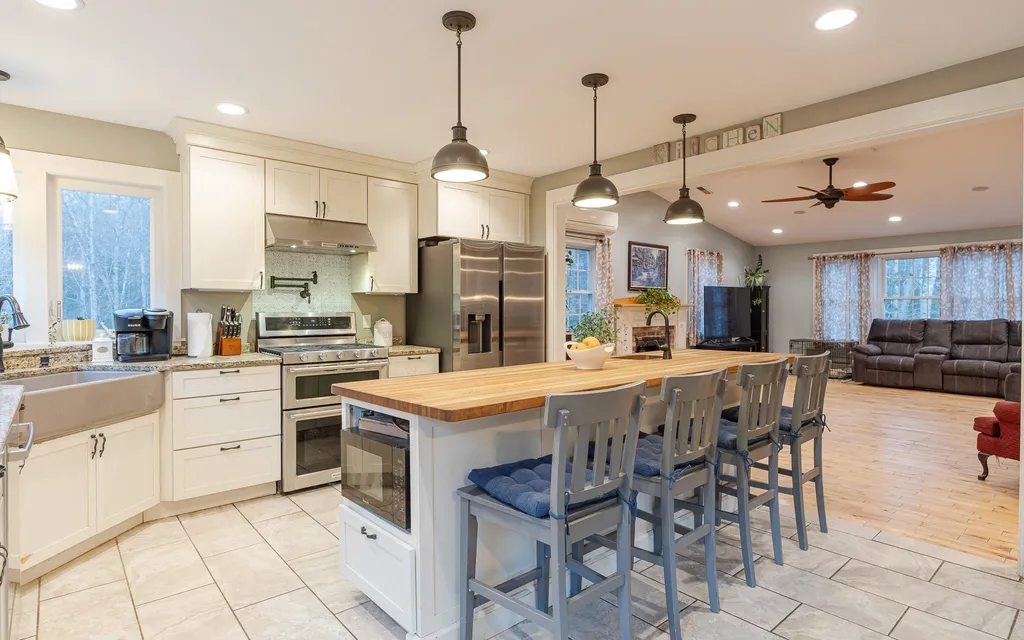 4 Eaton Road Walpole NH 03608