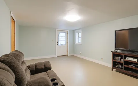 4 Eaton Road Walpole NH 03608
