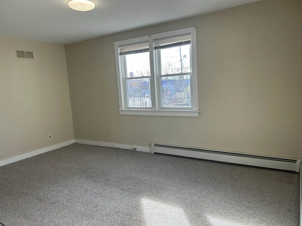 24 Gabrielle Street Manchester NH 03103