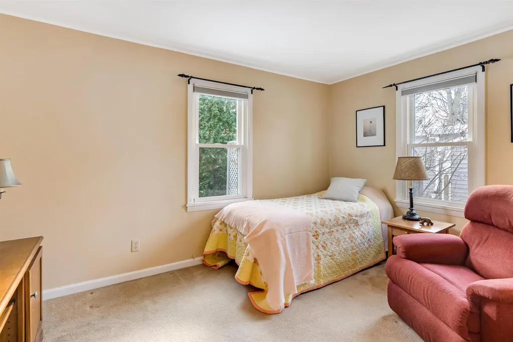 125 Woodbury Road Burlington VT 05408