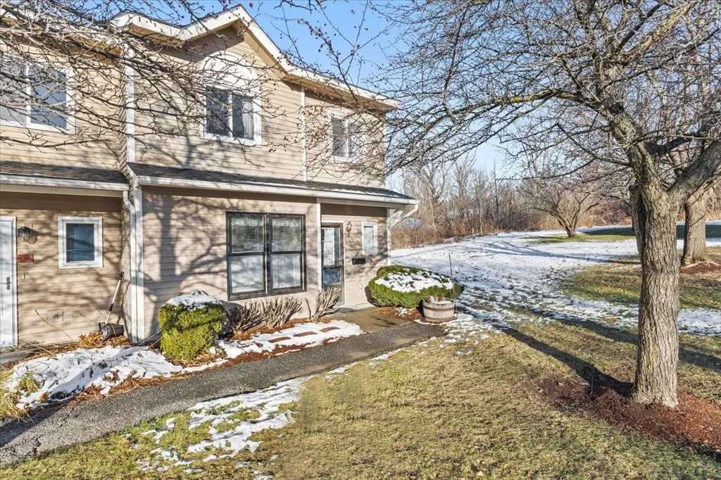 J8 Stonehedge Drive South Burlington VT 05403