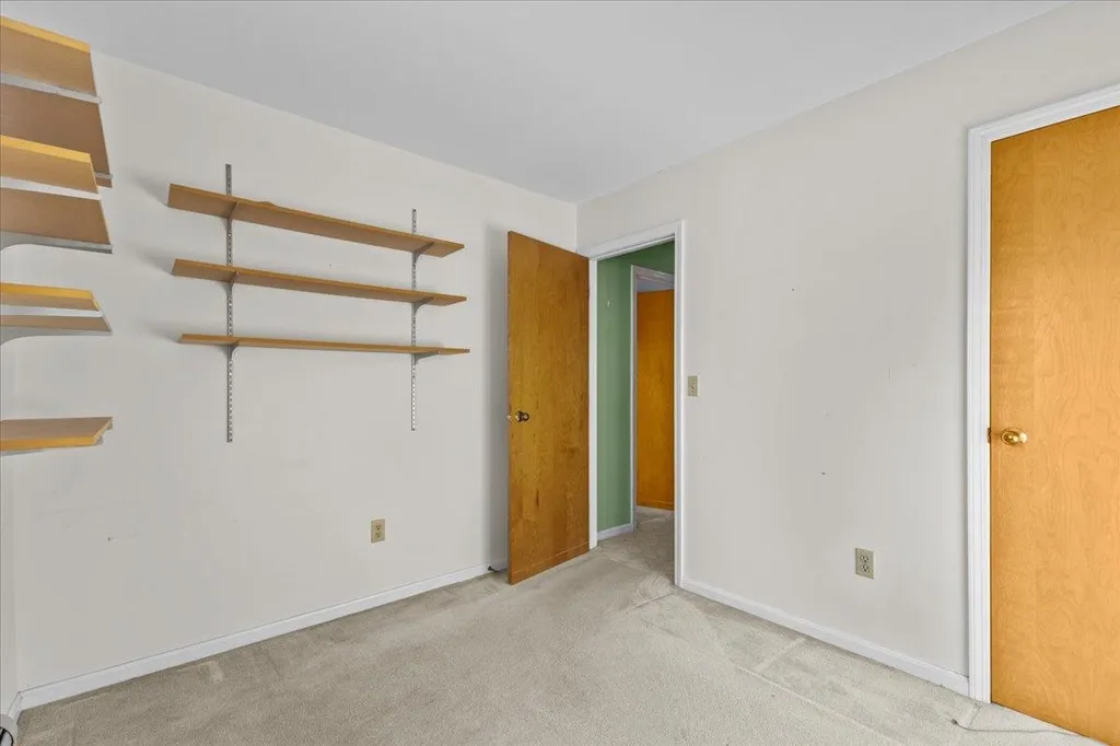 J8 Stonehedge Drive South Burlington VT 05403