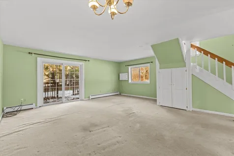 J8 Stonehedge Drive South Burlington VT 05403