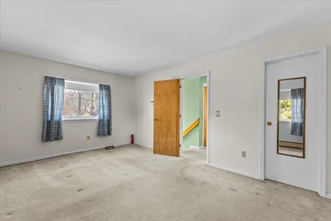 J8 Stonehedge Drive South Burlington VT 05403