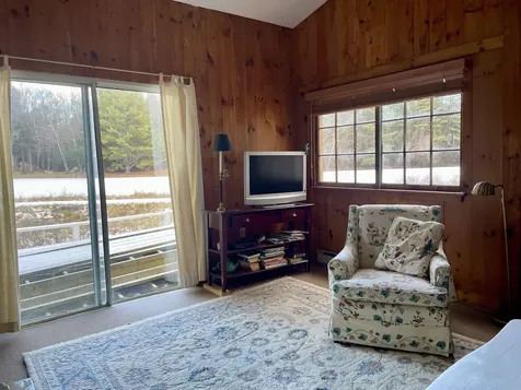 40 Murray Pond Road New London NH 03257