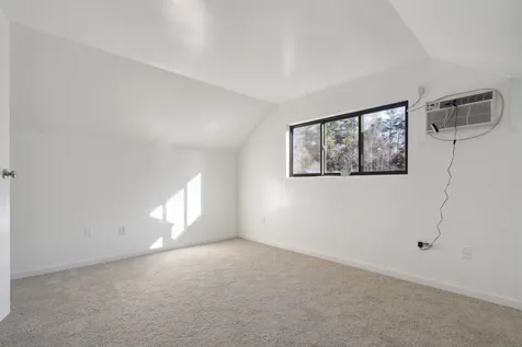 111 Coburn Avenue Nashua NH 03063