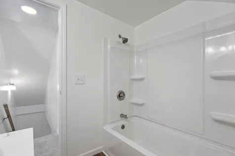 111 Coburn Avenue Nashua NH 03063