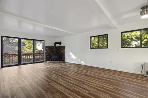 111 Coburn Avenue Nashua NH 03063