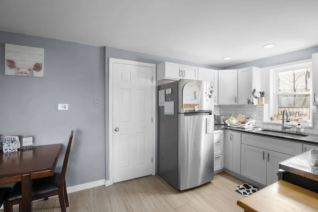47 Hillside Drive Greenland NH 03840