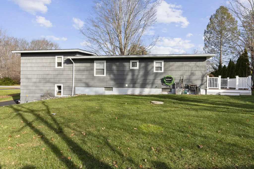 47 Hillside Drive Greenland NH 03840