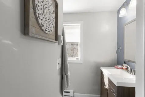 47 Hillside Drive Greenland NH 03840