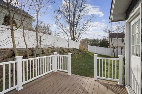 47 Hillside Drive Greenland NH 03840