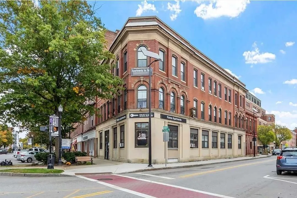 1 Central Square Keene NH 03431