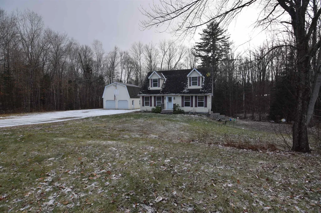 28 Winter Road Croydon NH 03773