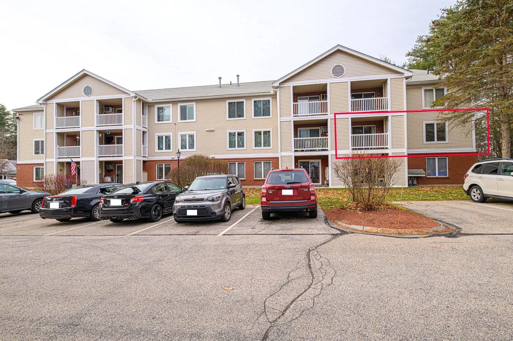 3 Timberwood Drive Goffstown NH 03045