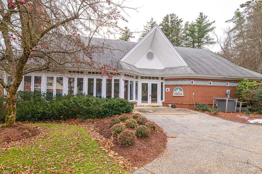3 Timberwood Drive Goffstown NH 03045