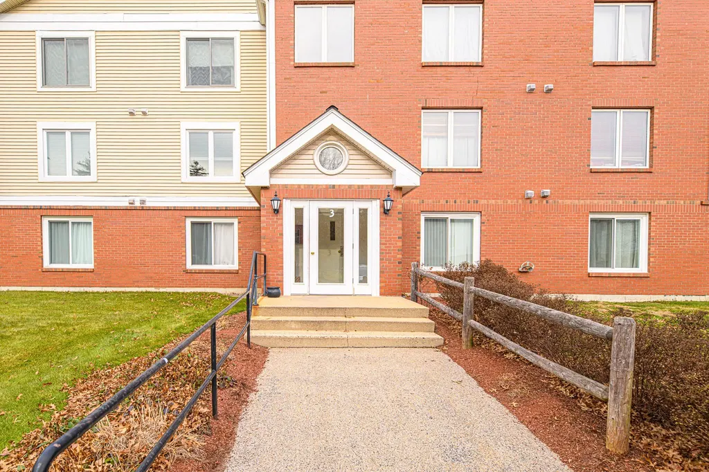 3 Timberwood Drive Goffstown NH 03045