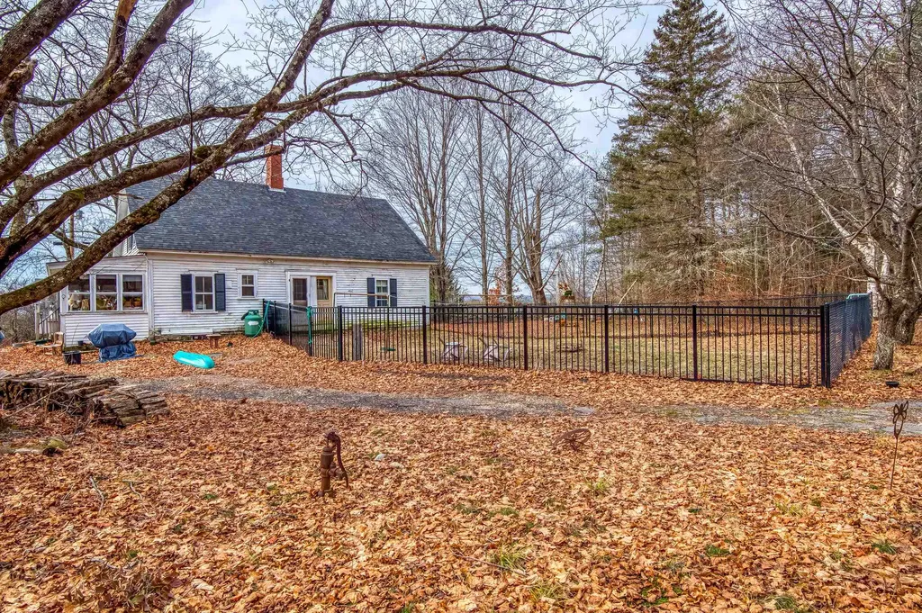 283 New Durham Road Alton NH 03809