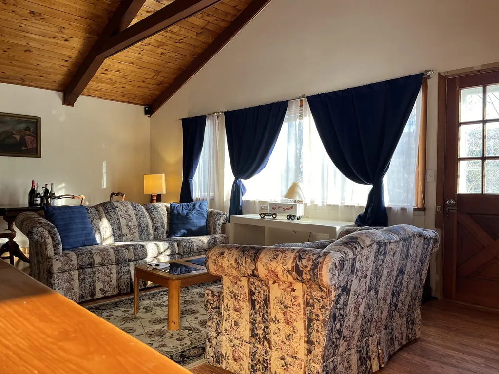 2878 German Flats Road Warren VT 05674
