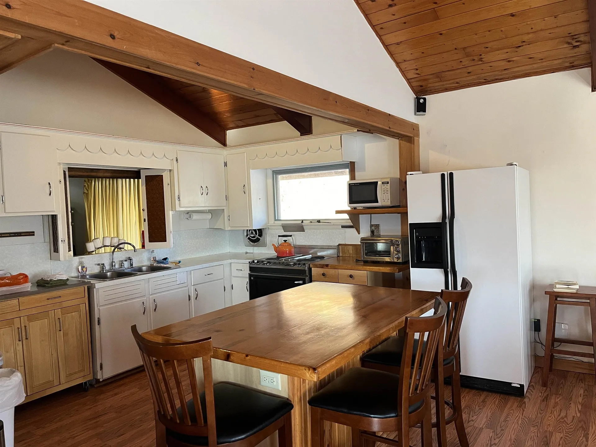 2878 German Flats Road Warren VT 05674