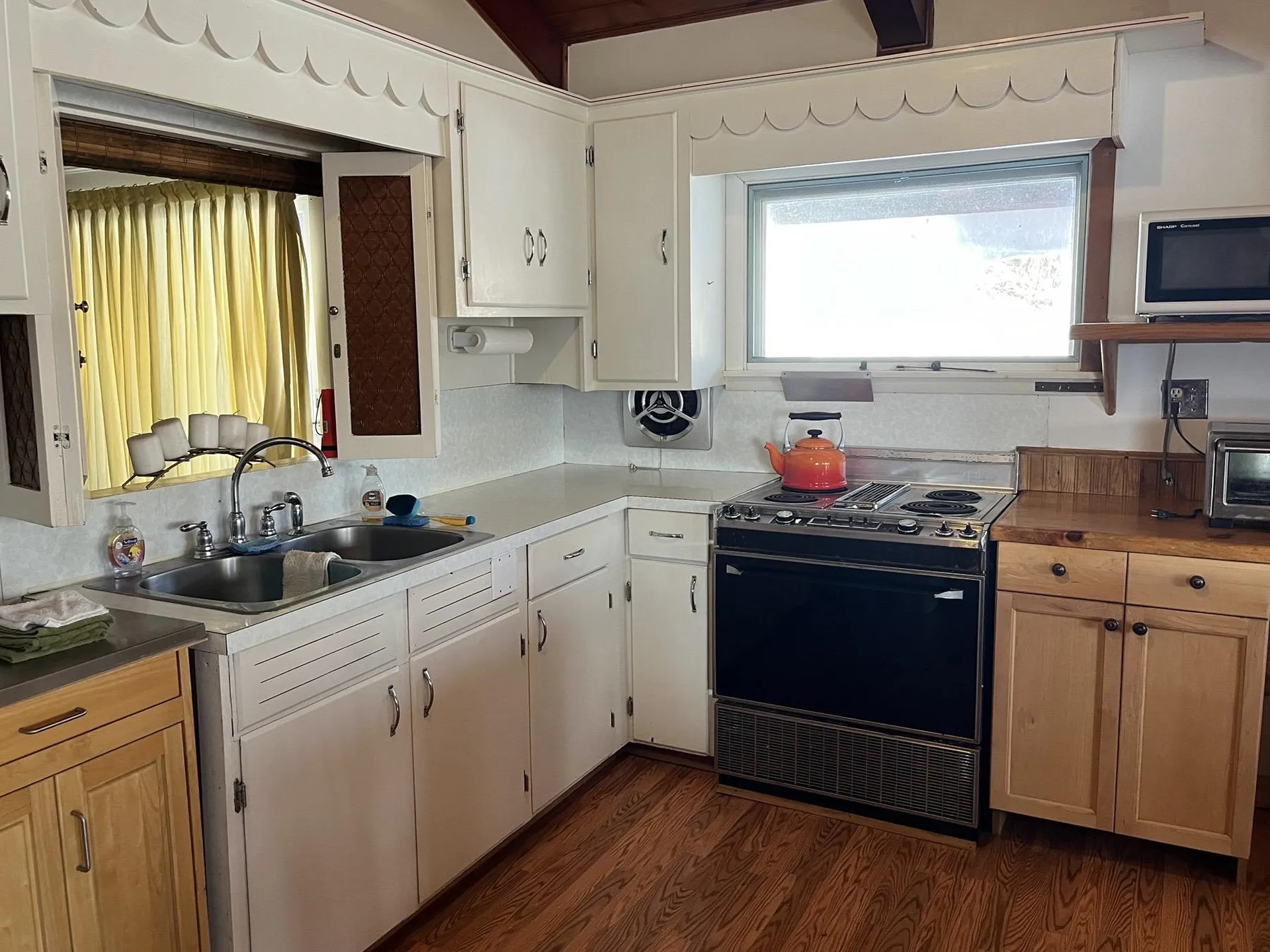 2878 German Flats Road Warren VT 05674