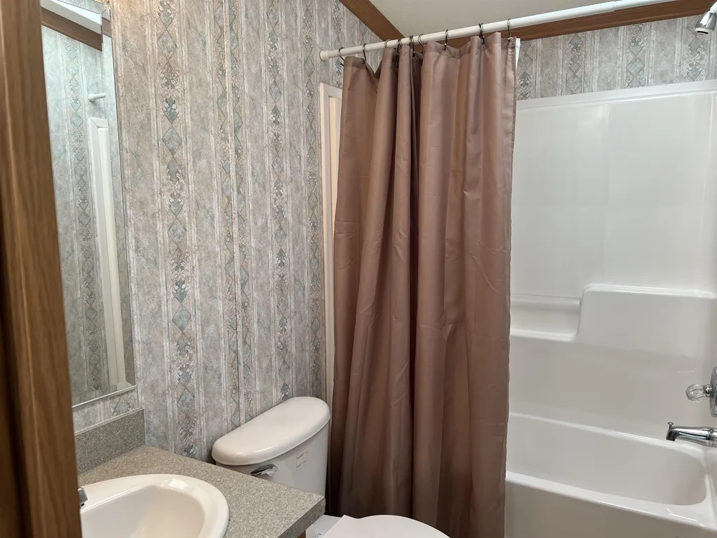 59 Hagop Road Salem NH 03079