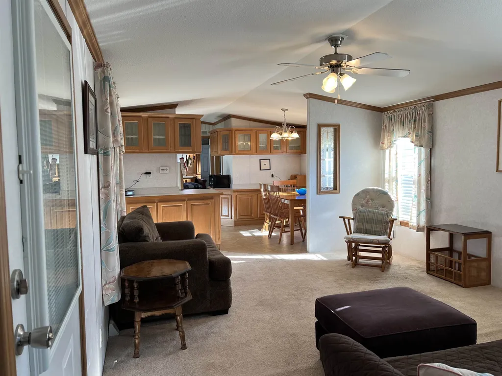 59 Hagop Road Salem NH 03079