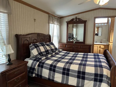 59 Hagop Road Salem NH 03079